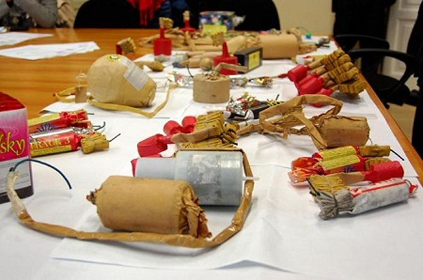 Fuochi d'artificio illegali