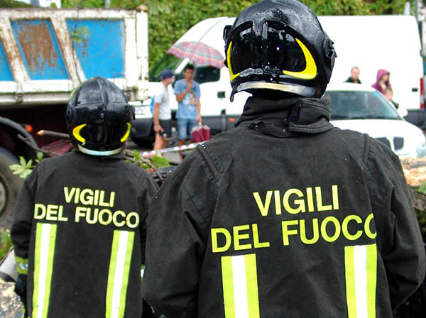 VIGILI-DEL-FUOCO-22