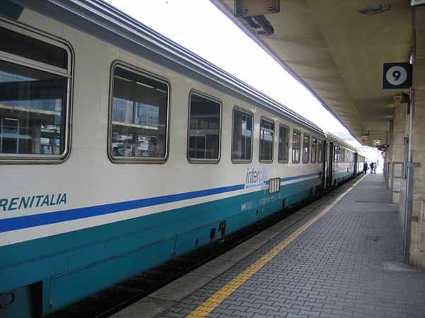Treni intercity
