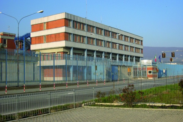 Carcere-Ivrea-600x400