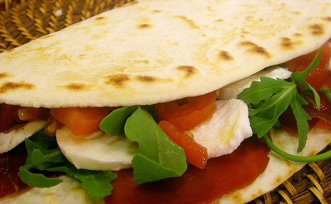 Piadina romagnola