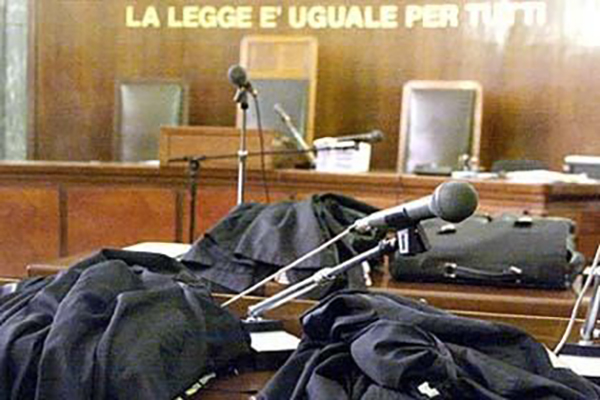 CUNEO. Morì in incidente aereo, parenti chiedono verifiche su salma