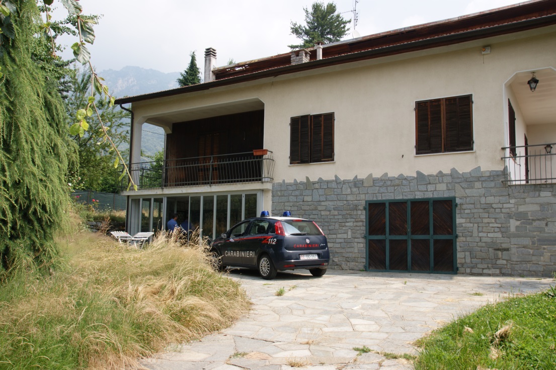 Villa trasformata in laboratorio