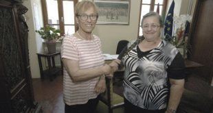 Da sinistra il sindaco Rosanna Tezzon e Vilma Cauda