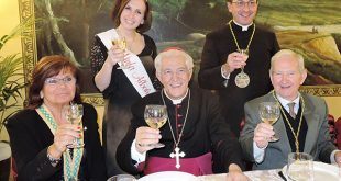 brindisi autorità al Mago